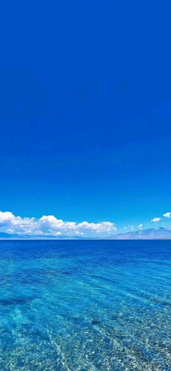 壁纸# #风景# 蓝天白云