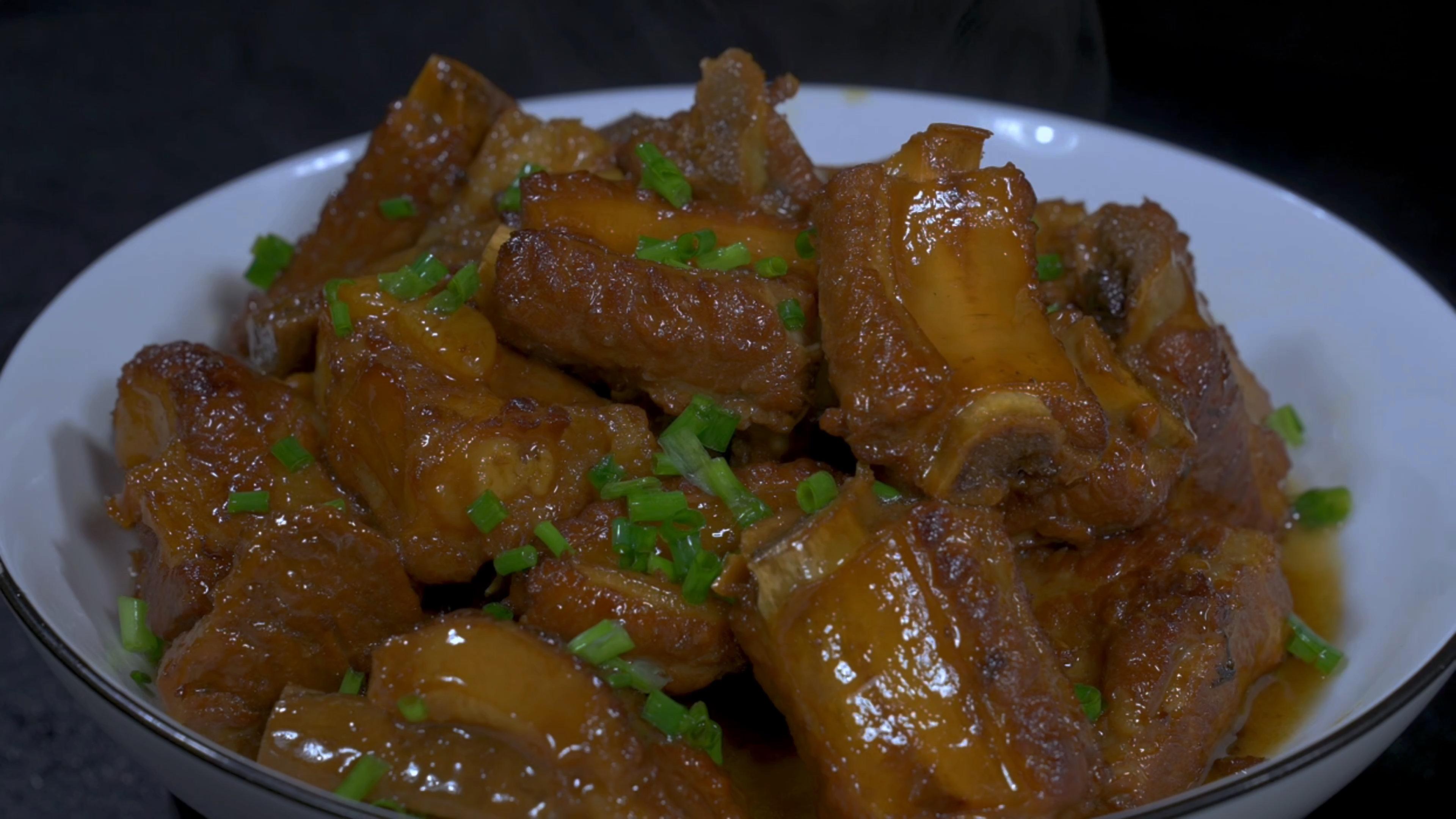 红烧排骨的家常做法,软烂脱骨