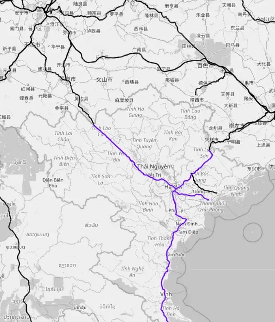 中国与各国铁路互联:黑色轨距是1435 蓝色轨距是1000可以看出广西到