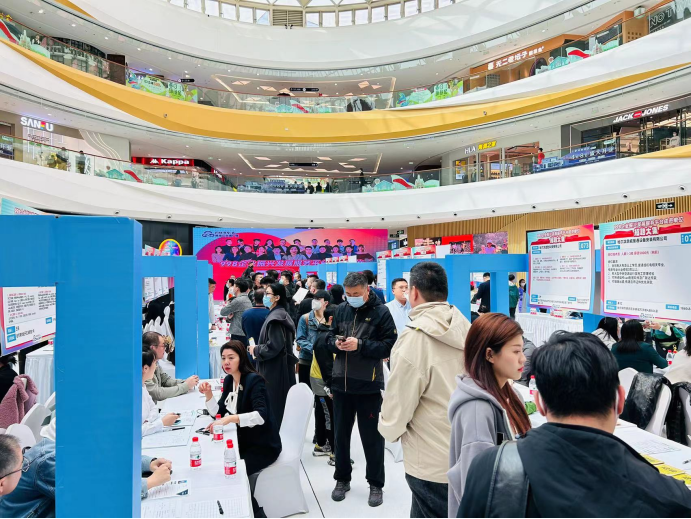 龙广交通台助企招聘会 科技企业环宇互娱引年轻人关注