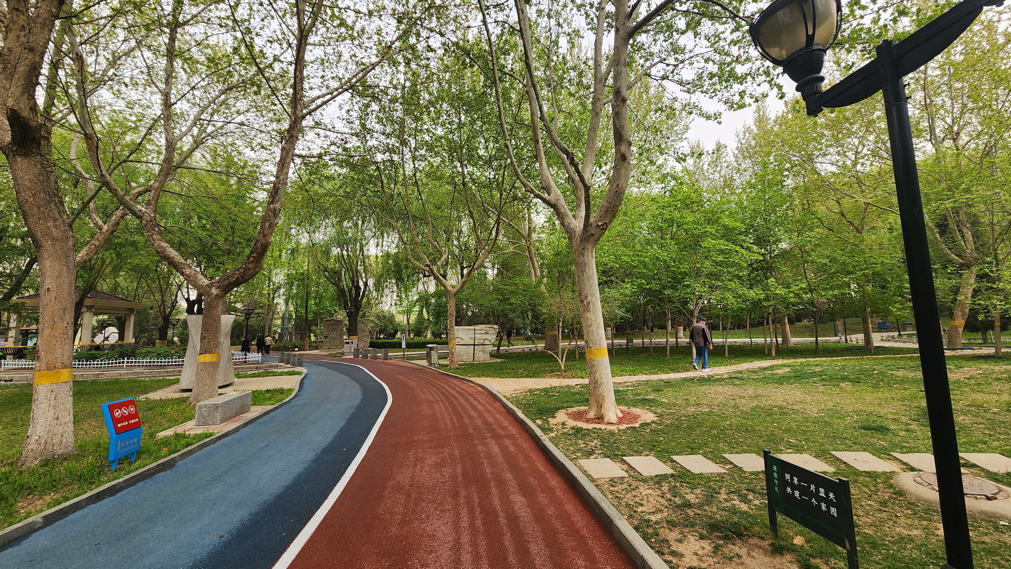 石家庄世纪公园-运动,休闲和艺术气息的公园