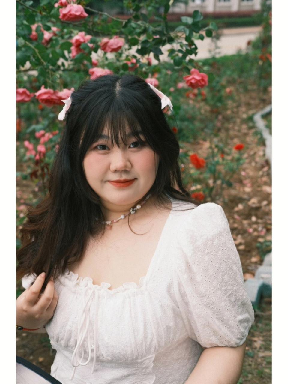 胖女孩不配被爱吗?