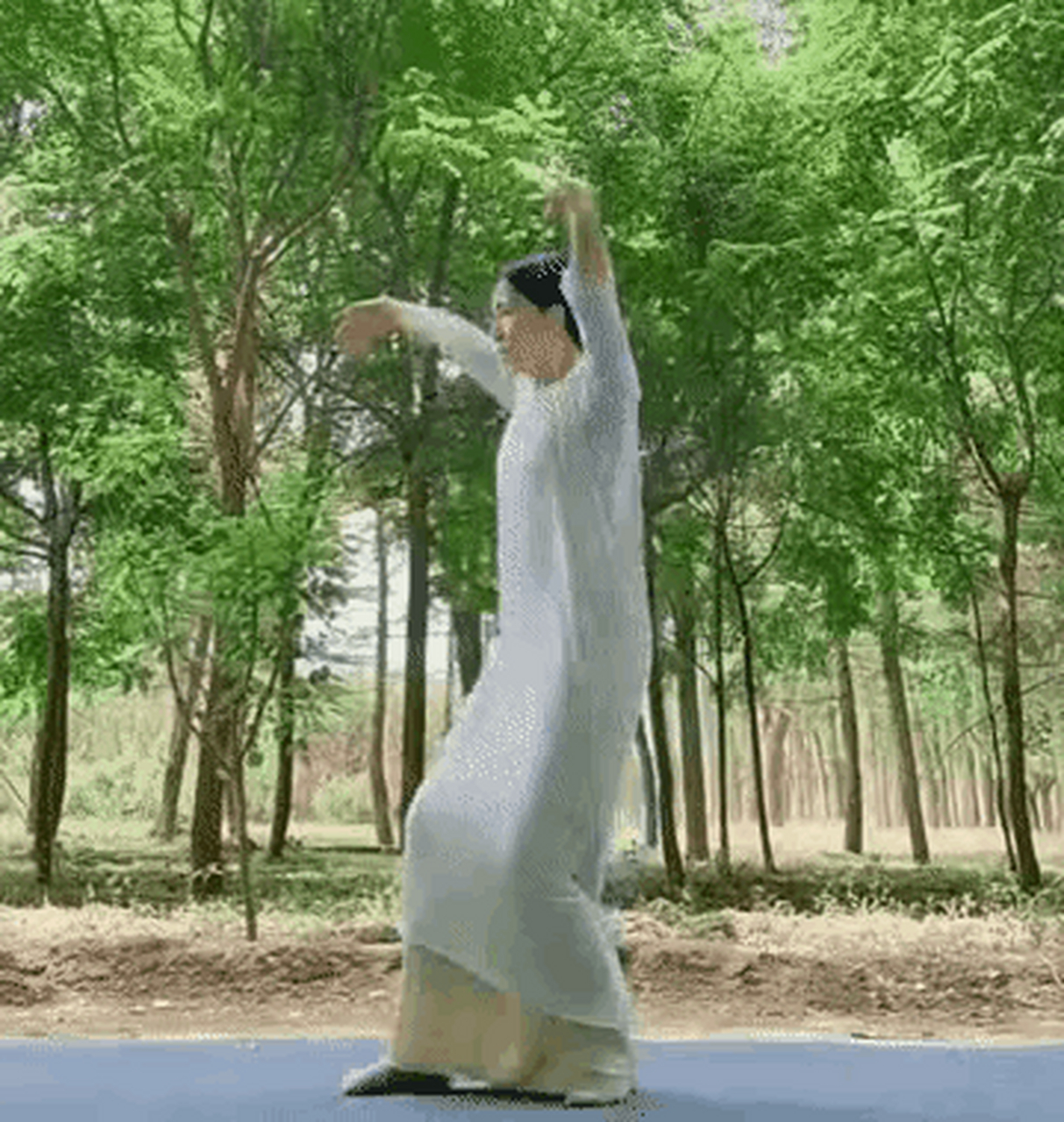黄磊的爱妻,在跳舞这条路上是愈挫愈勇 676767[鲜花][色]