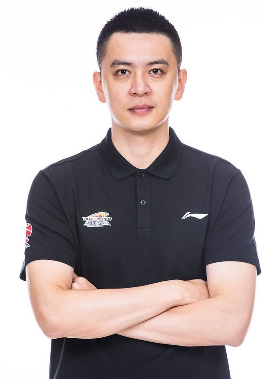 杨鸣卸任辽宁男篮教练,效力辽宁队15年的杨鸣终究还是放手了.