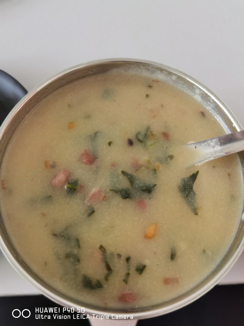 早上一碗咸粘粥,心里热乎乎.这咸粘粥应该是山东特色吧?