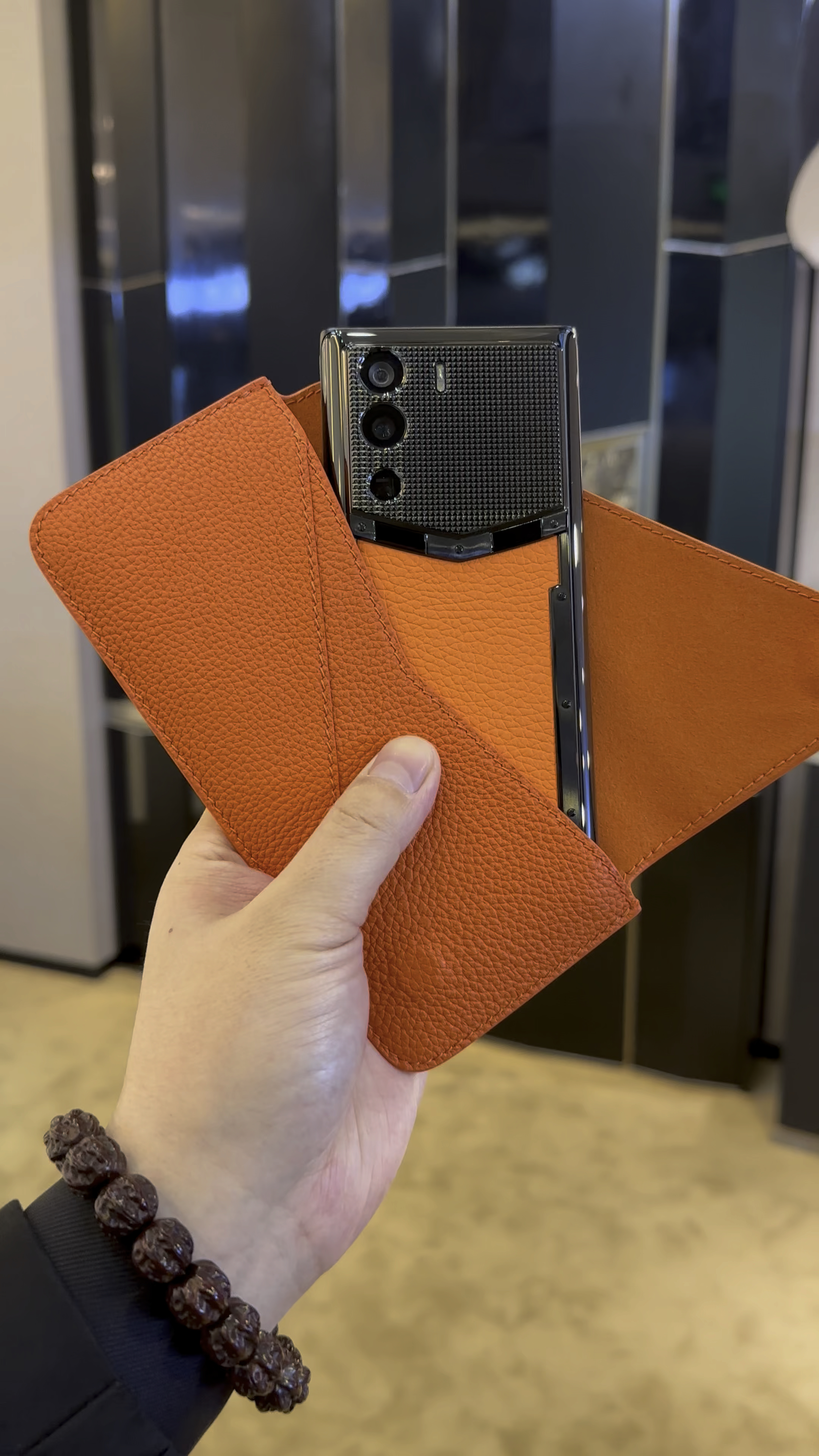 vertu威图新品5g智能机metavertu系列巴黎钉爱马仕橙小牛皮