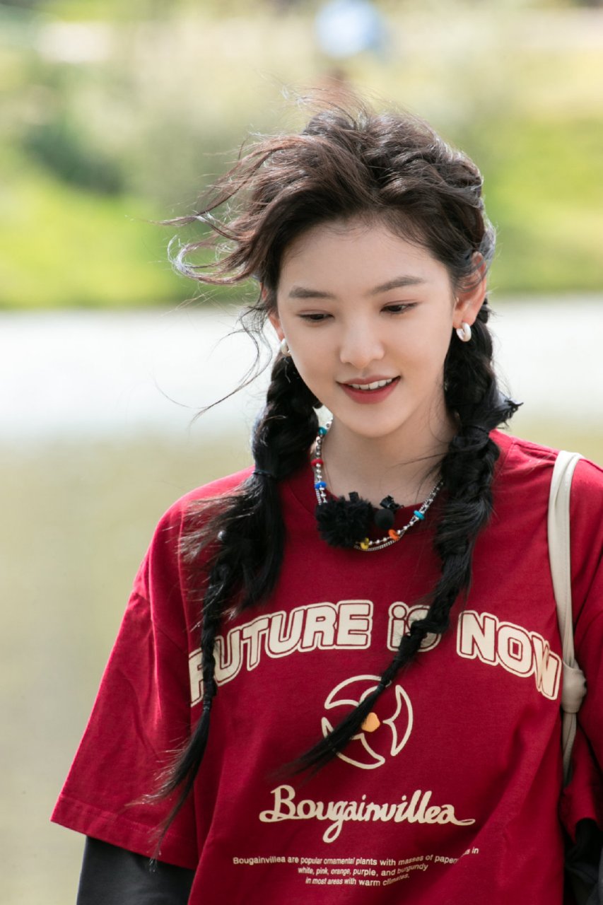 章若楠高清壁纸头像(二十二)[心]