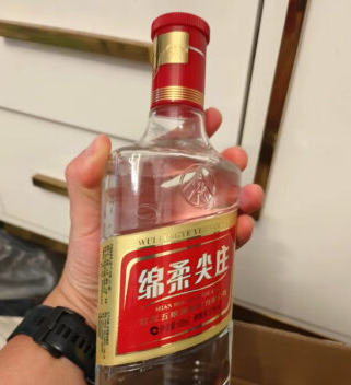 粮食白酒和勾兑酒怎么区分，粮食白酒