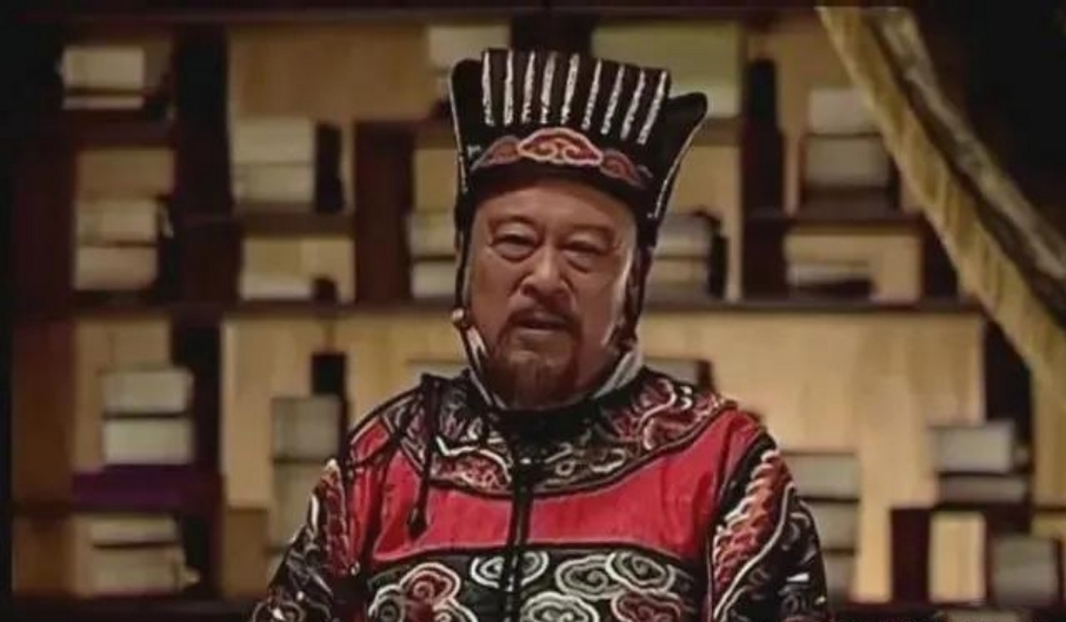 正在翟銮春风得意之时,殊不知严嵩等人已经入宫弹劾这位百官之首.