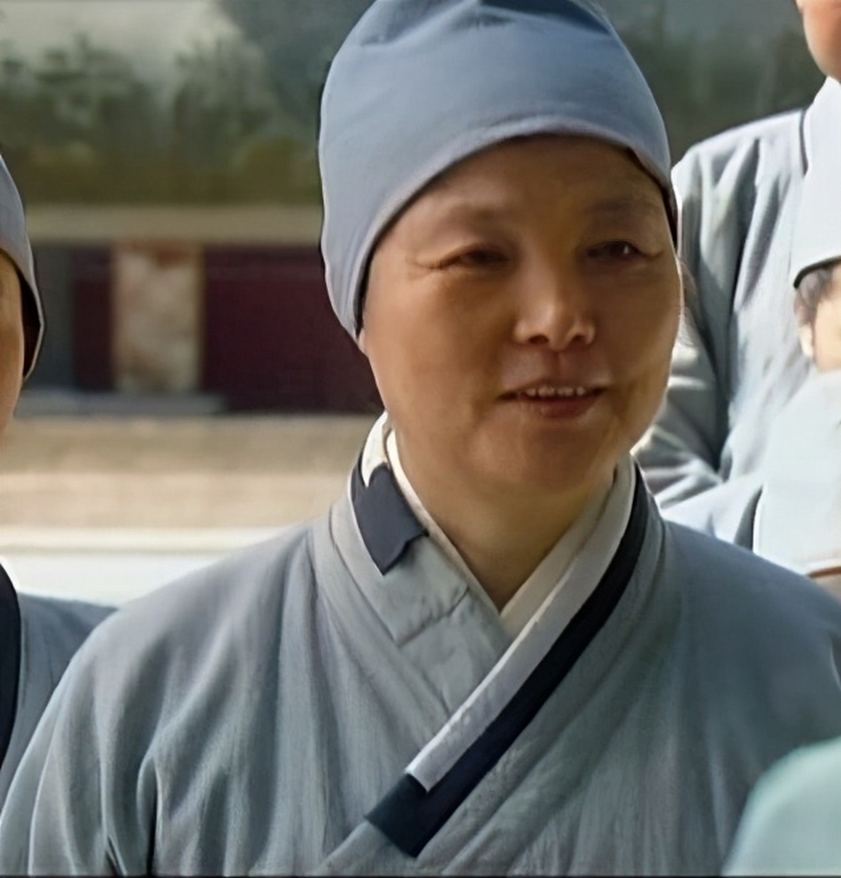 甄嬛传-静岸师太 不能算好人但也不是坏人  甄嬛出家在甘露寺时有三