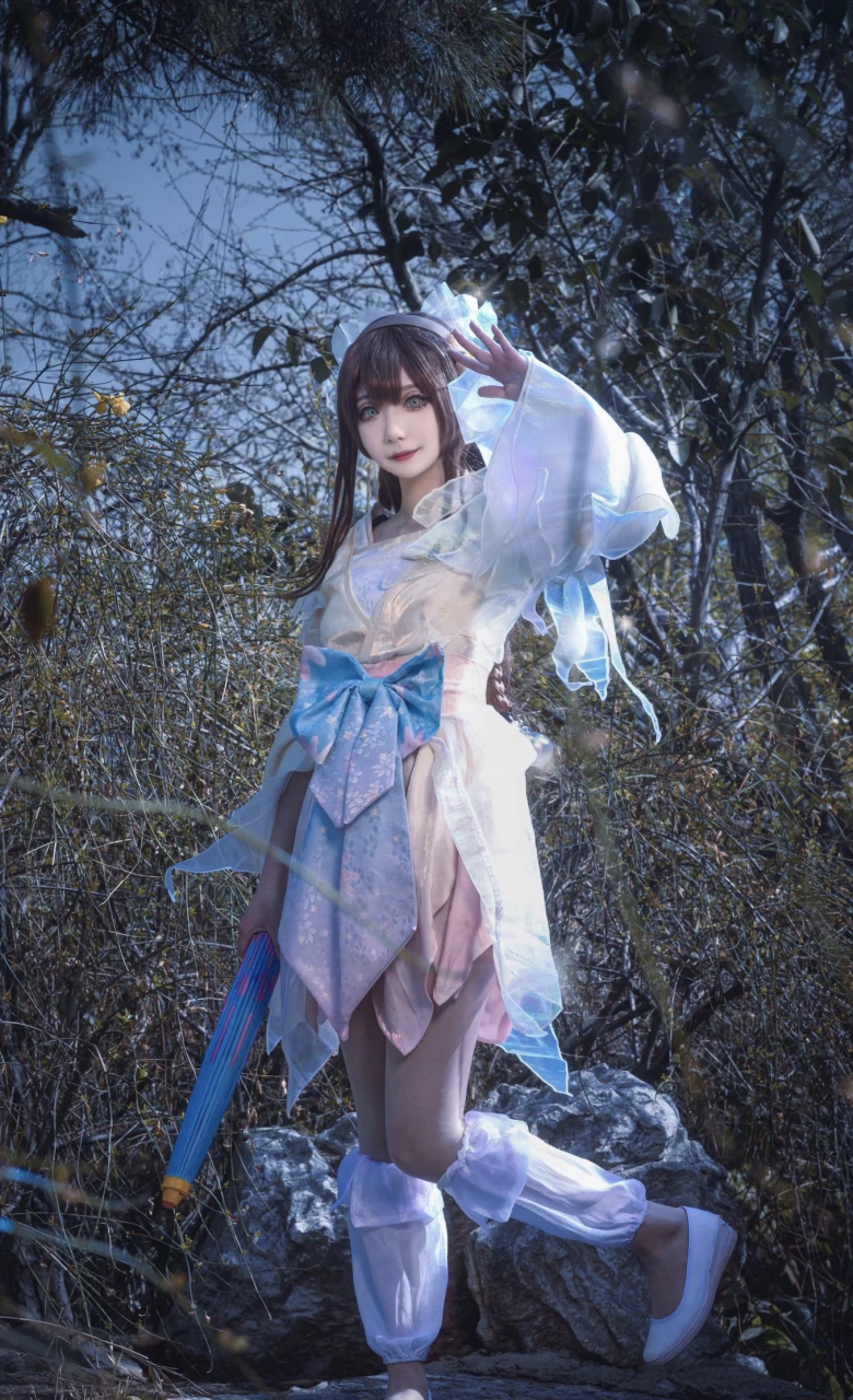 今日是cosplay英雄联盟露可娜娜