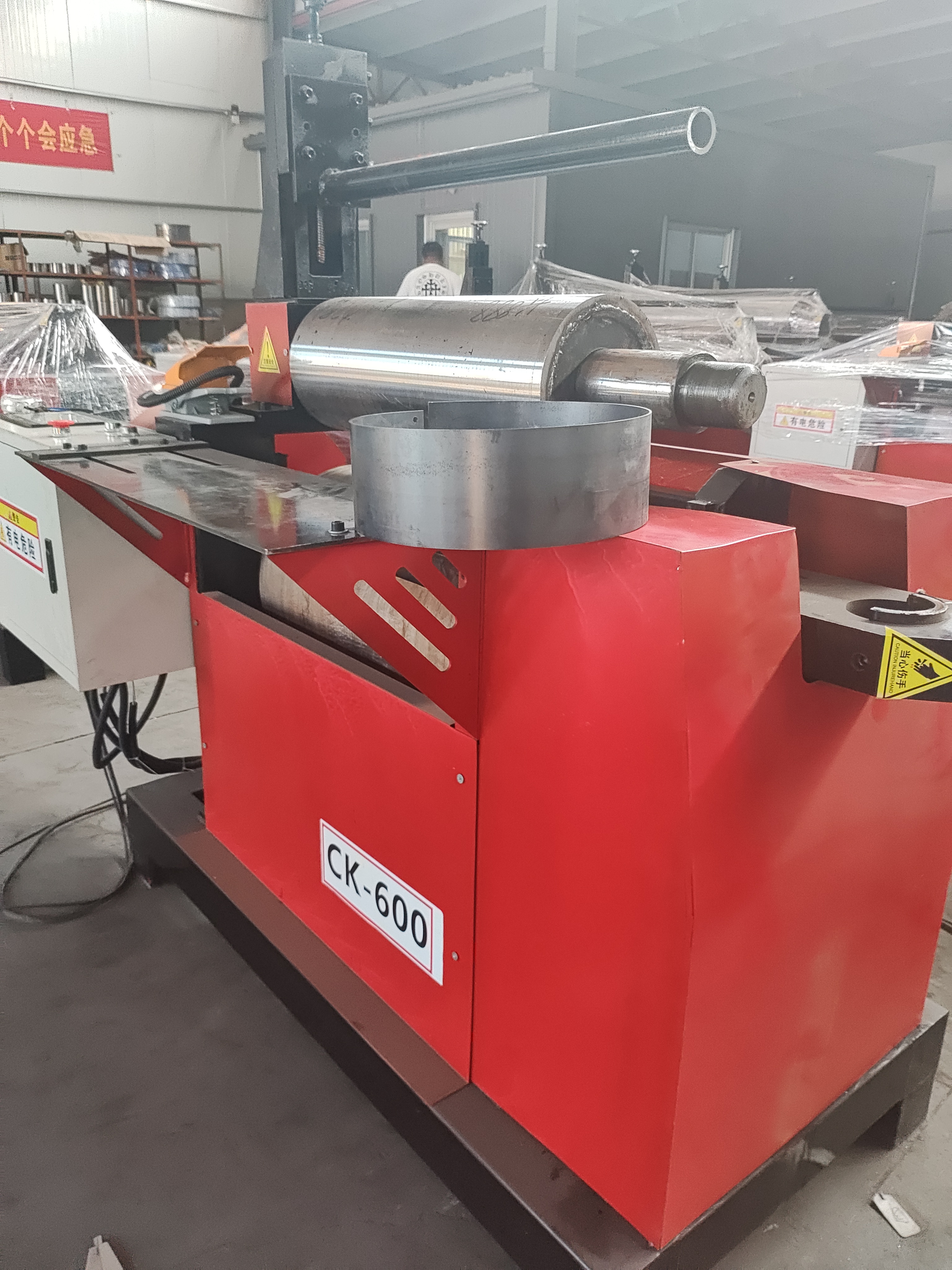 各种型号板材加工设备