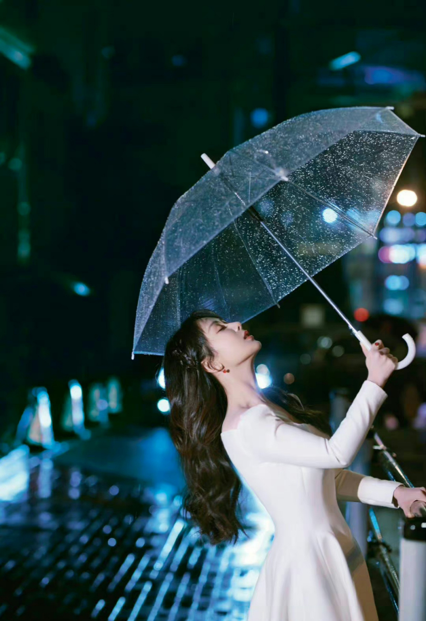 女明星撑伞图 周迅 杨幂 刘亦菲 赵丽颖 倪妮 刘诗诗