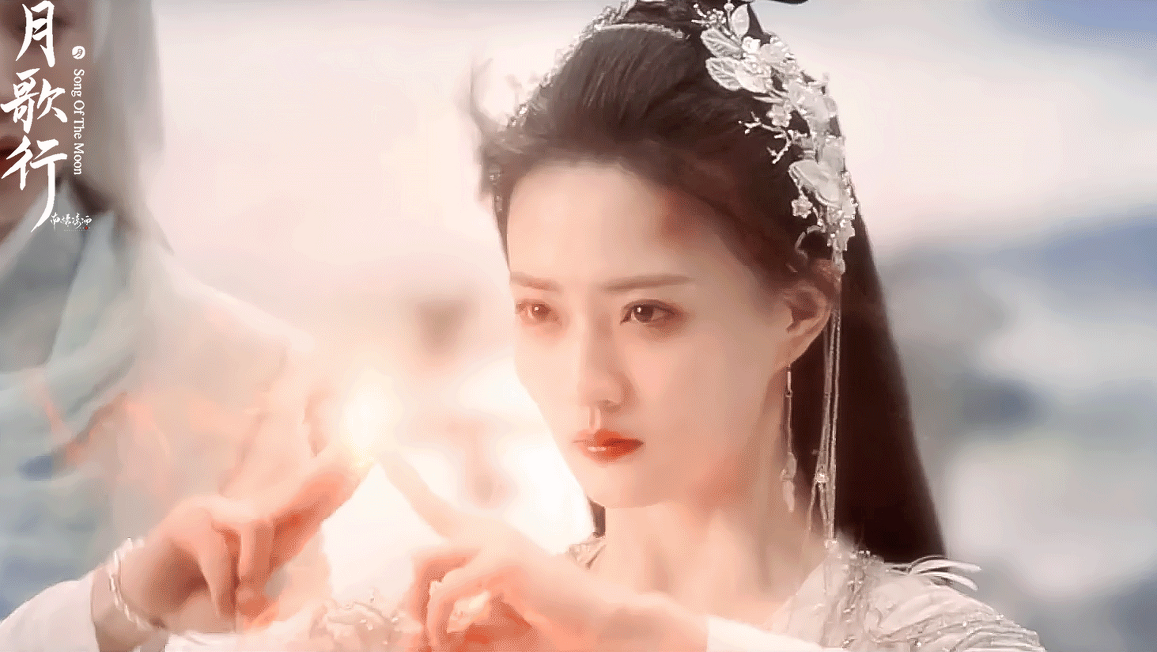 徐璐这颜值脸蛋身材,美美的柳梢,古灵精怪,剧也好看,今晚继续追[爱你]