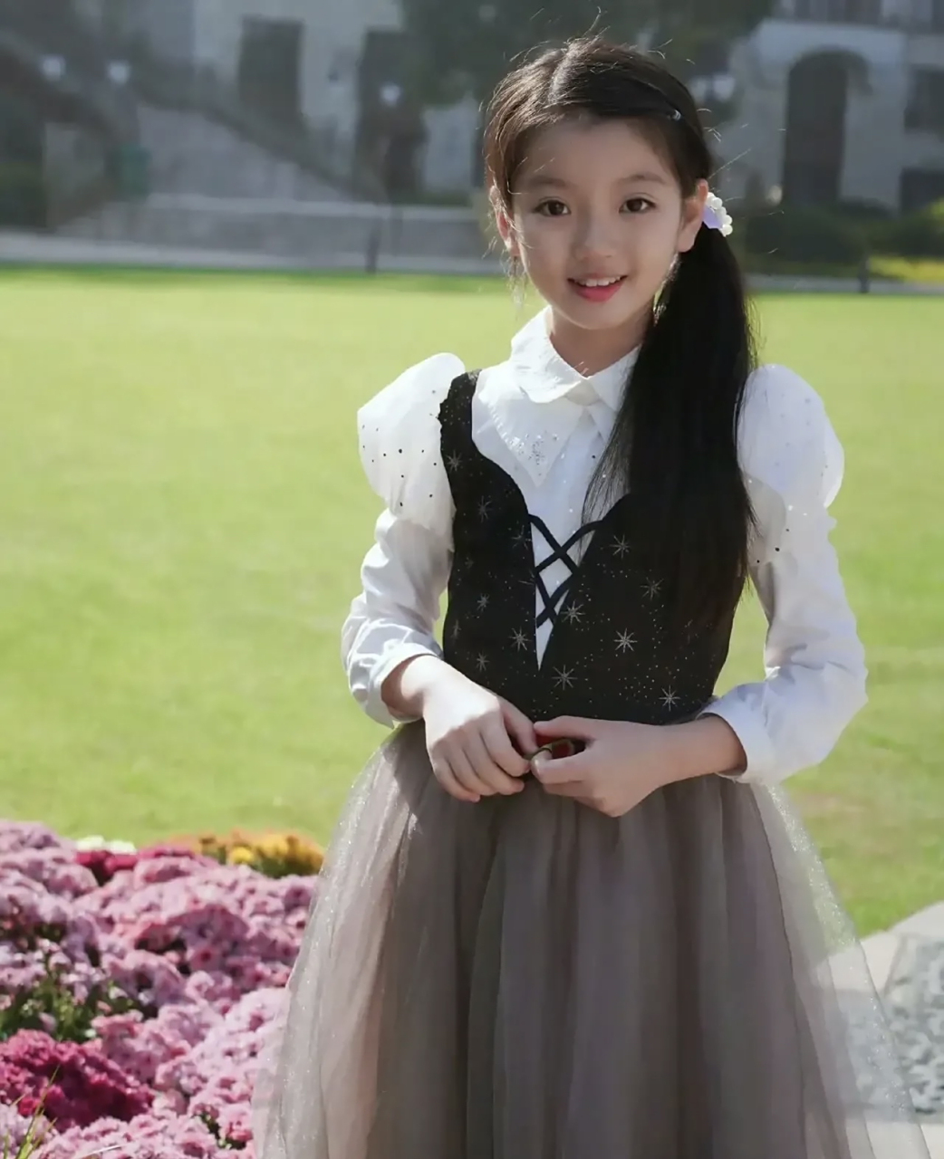 她曾经参加爸爸去哪儿大火起来,因为这个小女孩情商很高!