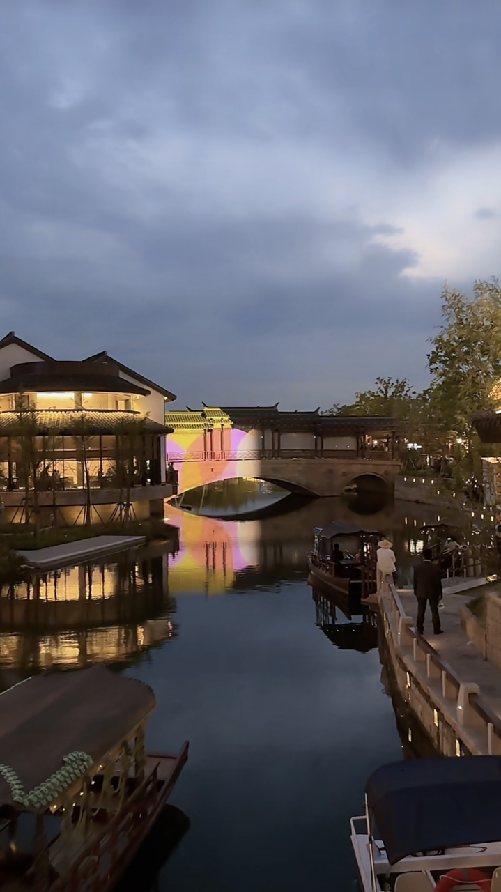 今天提早收工,因为路过,所以有人提议再上蟠龙古镇.