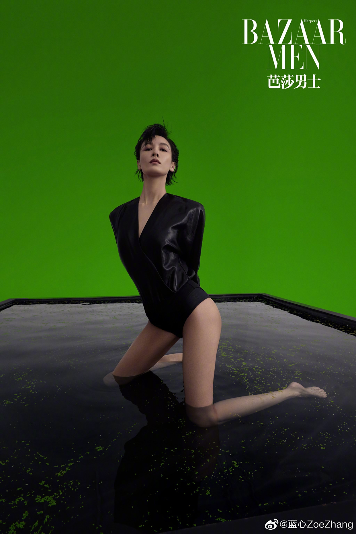 张蓝心《芭莎男士》写真,一双美腿纤细超长,性感迷人