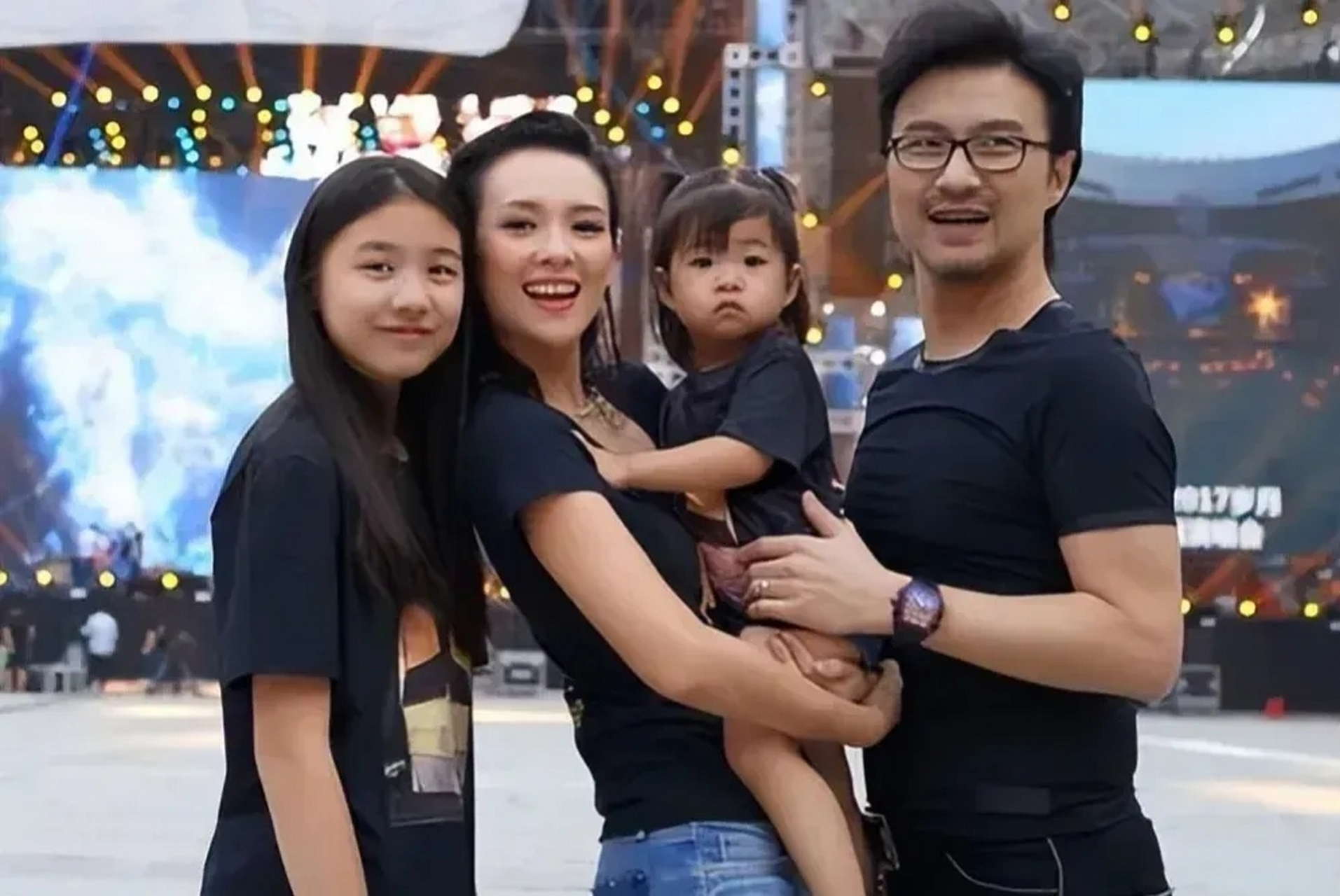 章子怡汪峰离婚# 汪峰,章子怡情史,都挺丰富的  汪峰  1,筠子:乔 