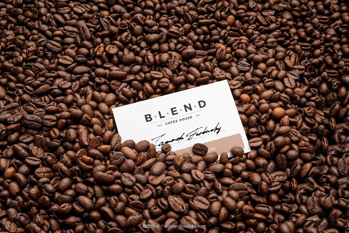 Blend-Coffeehouse Branding Mockup-9.jpg