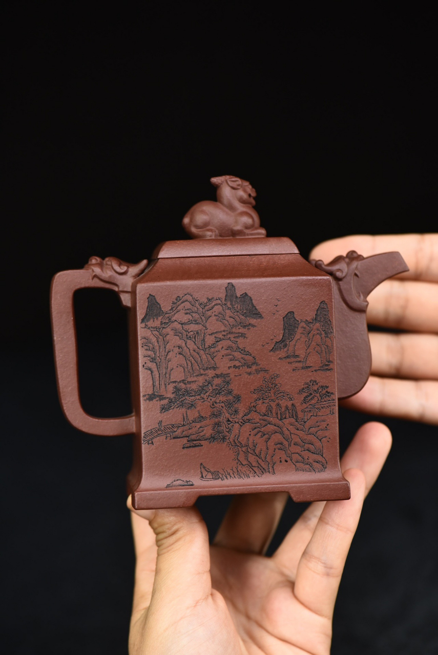 赏.范菊芳【高四方至尊】 原矿底槽清 320ml#紫砂壶# #全手工