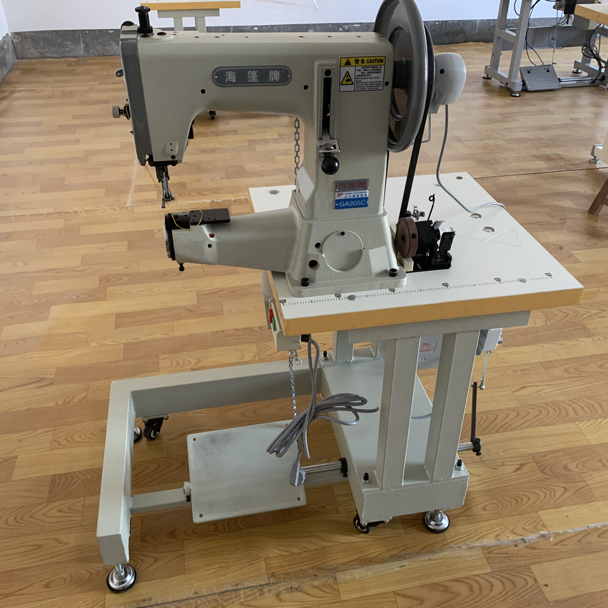 链式双针缝纫机无需换底线超大空间