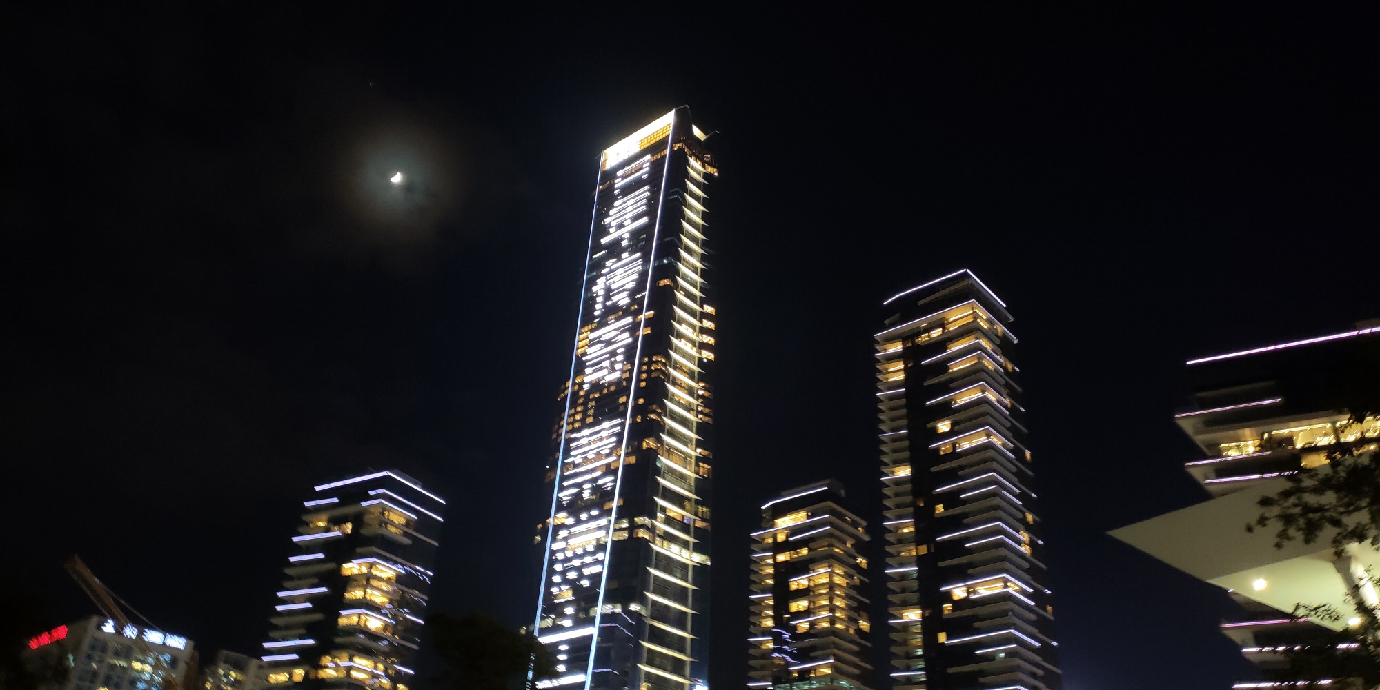 深圳湾一号夜景