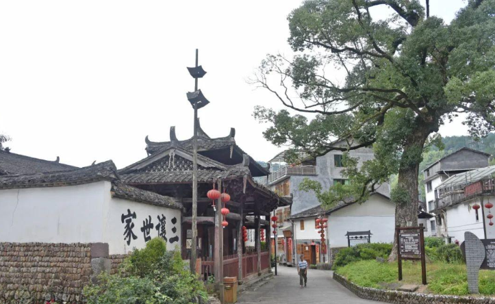 浙江庆元月山村,一座比月亮更美的古村,山环水抱宛若桃源