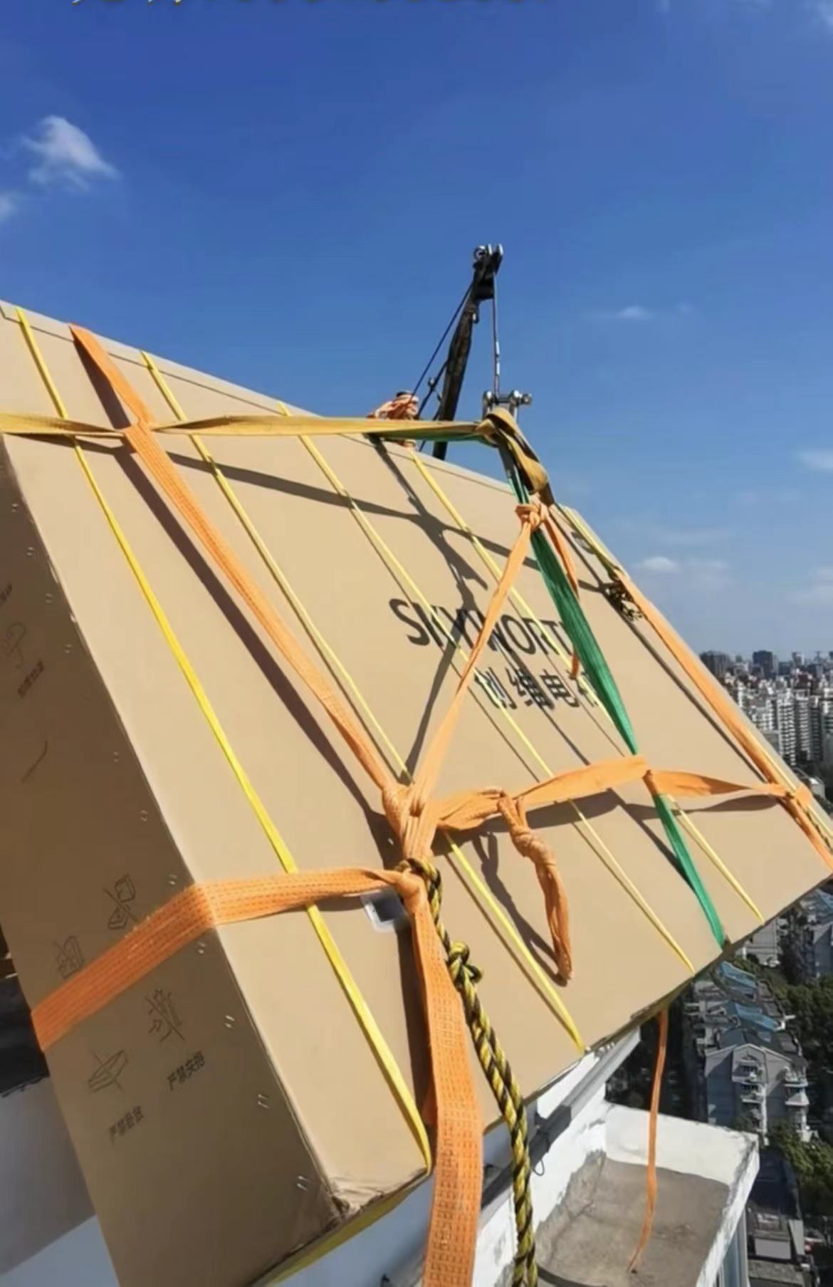 大型电视机吊装搬运上楼注意事项