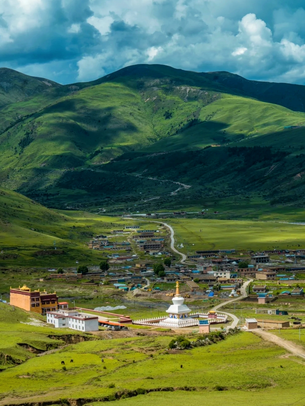 走进网红刘局的甘孜,丁真的家乡天空之城——理塘