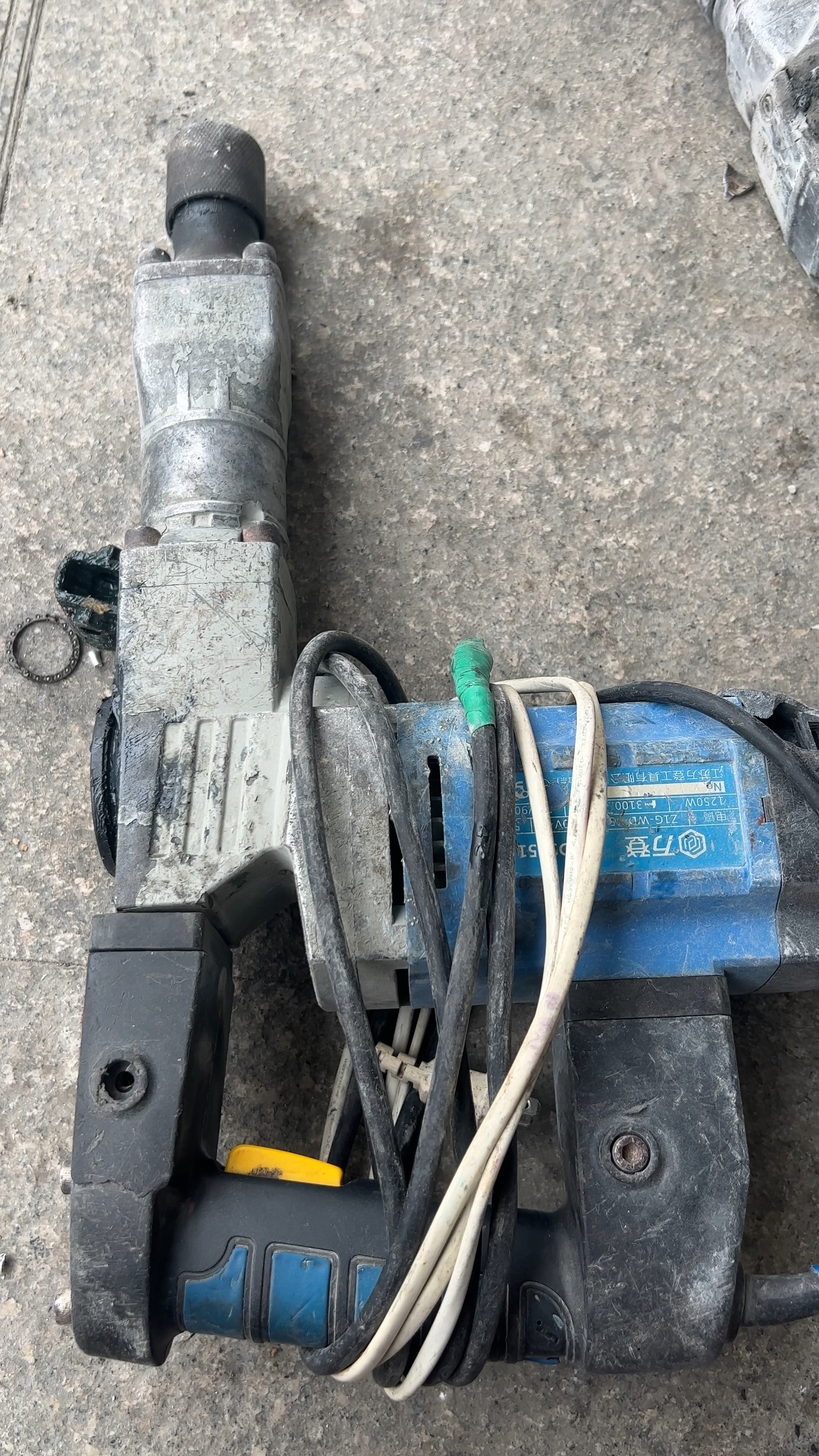 维修电镐收费25顾客觉得贵大家说说看-度小视