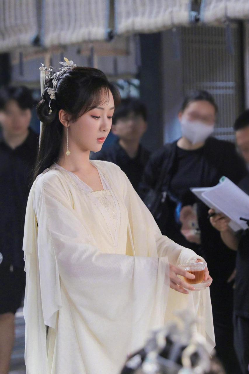 《家有儿女》里的夏雪真的长大了,变漂亮了!