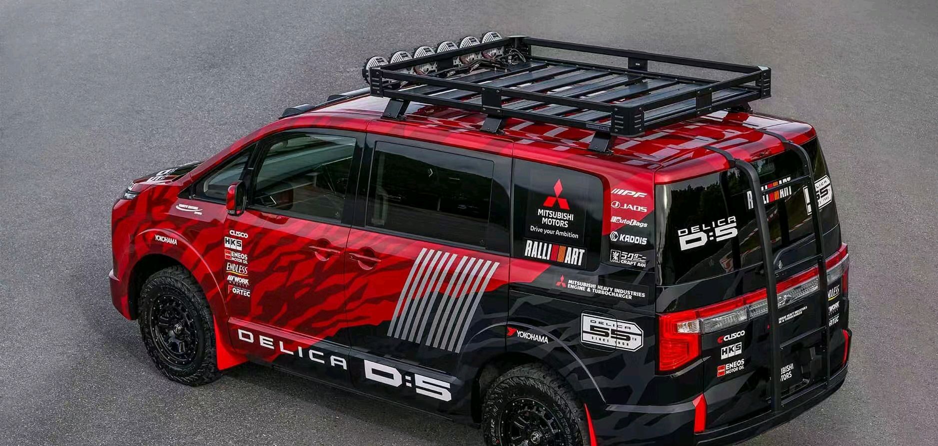 三菱得利卡越野mpv,赛道涂装更霸气,竞争力十足,2.2t柴油动力