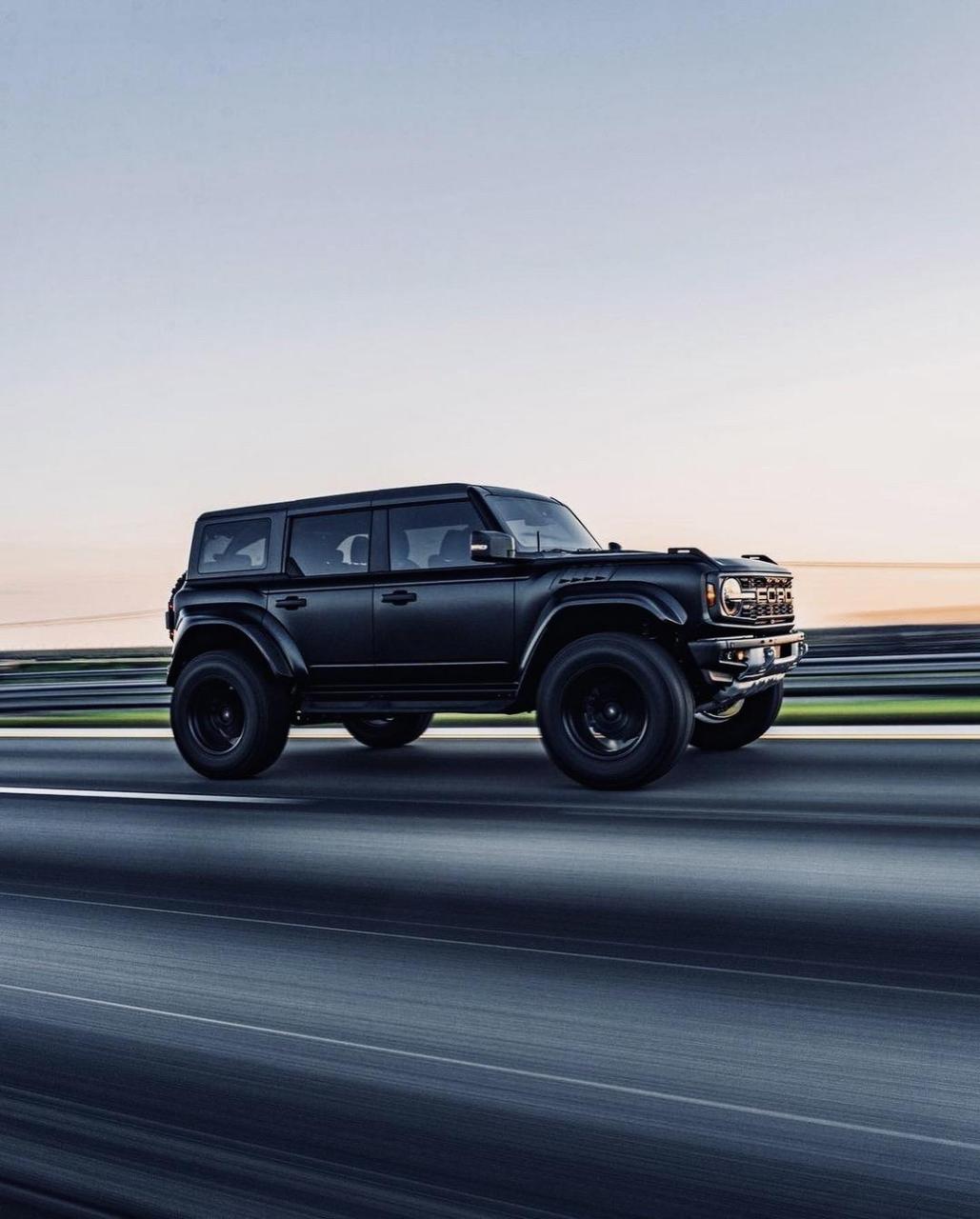 硬派越野车#福特烈马猛禽版