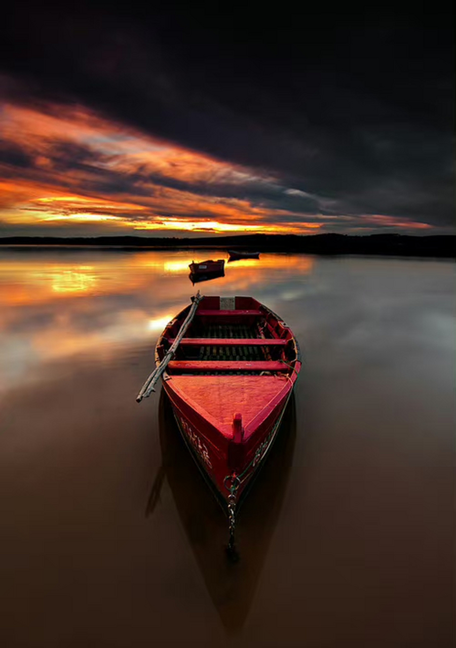 美好的生活,应该拥有一颗淡泊宁静的心,不管外面的世界如何变化,自己