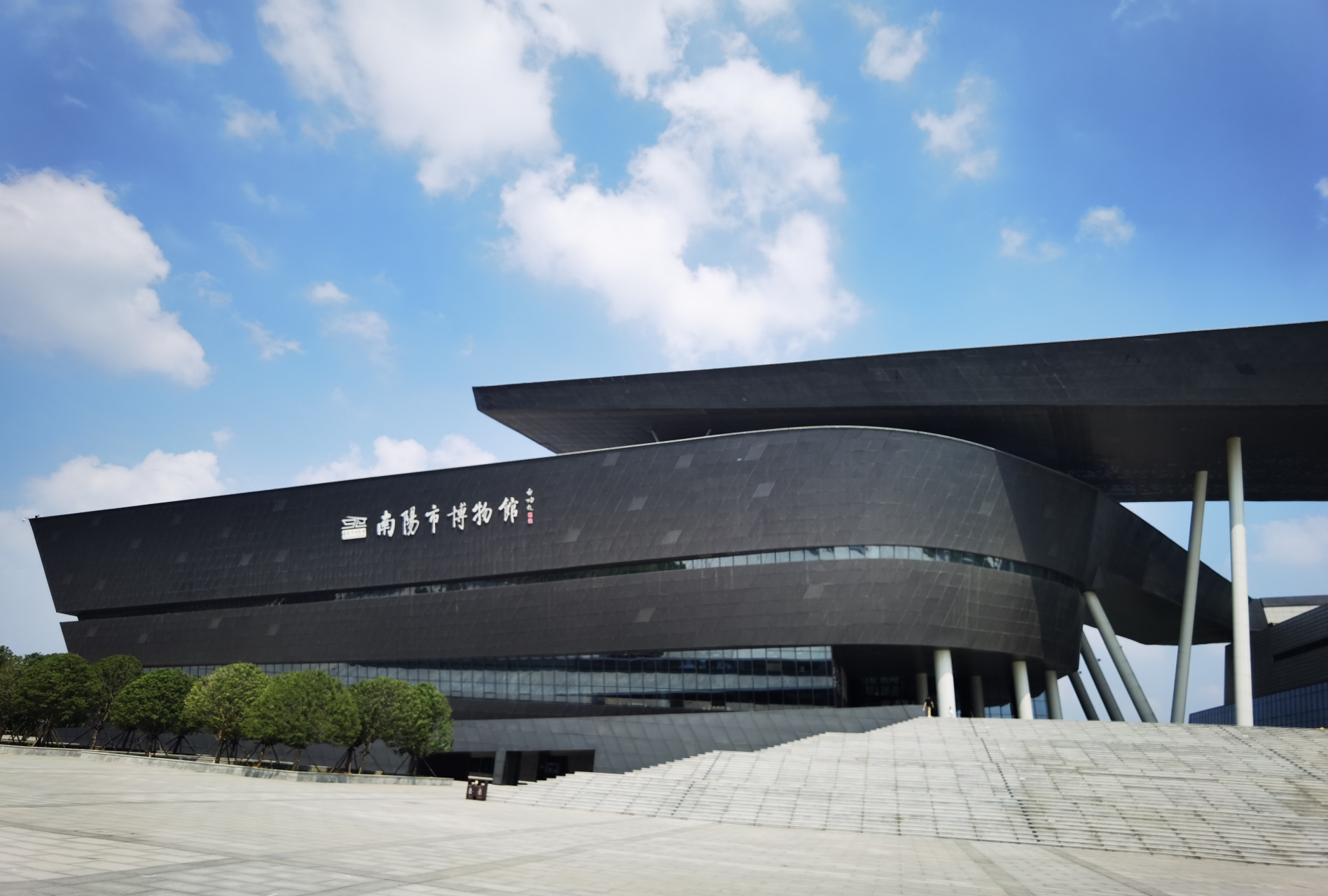 南阳博物馆是我走过的这么多城市里面最环保,人性化的博物馆.