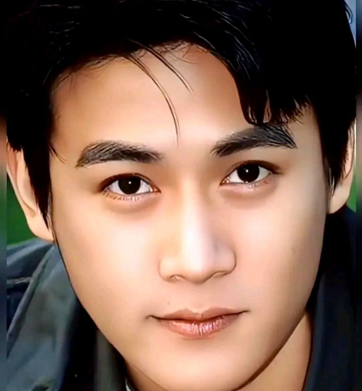 长相俊美而又不轻浮的男明星,真是娱乐圈中的一股清流.