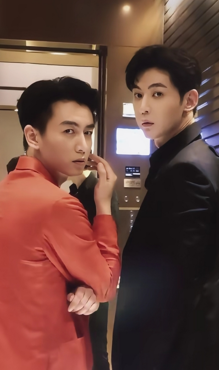 陈晓和唐晓天同框,才知道个子矮多吃亏!#陈晓# #唐晓天