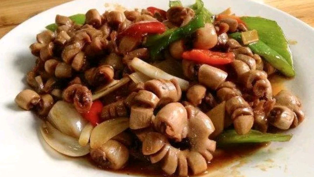 爆炒花肠,掌握这些小细节,做出来的花肠非常的脆口