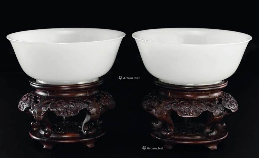 清代乾隆汉白玉碗,1件能卖到上百万?