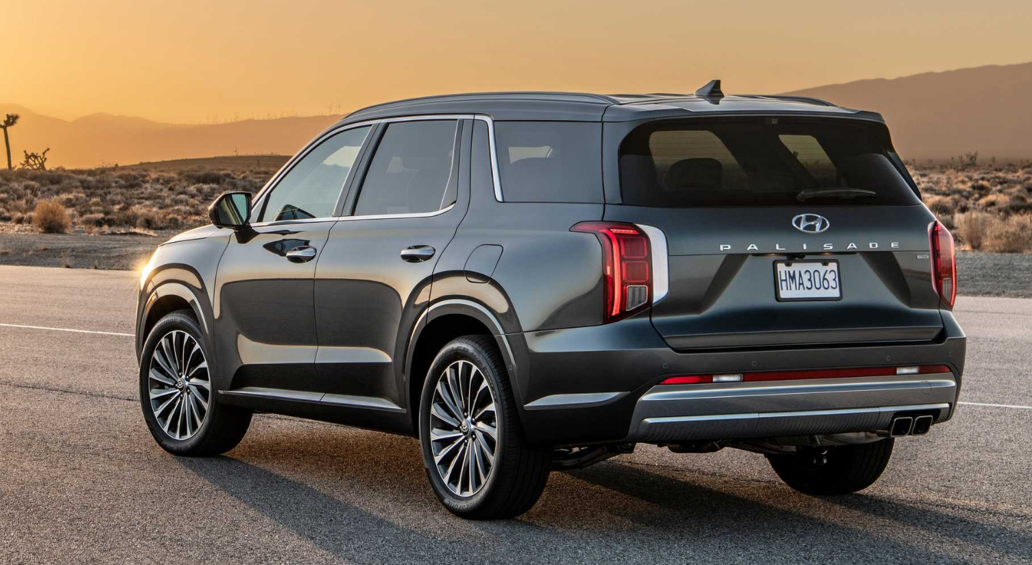 2022款现代palisade闪亮登场!全新大七座suv,比汉兰达还霸气!