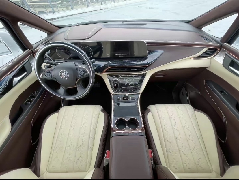 别克gl8:陆地豪华公务舱