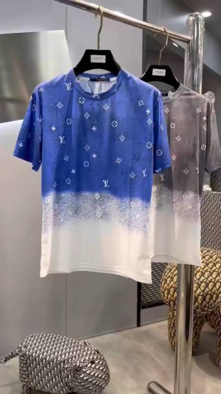 lv星空渐变短袖这设计风格也太时尚了