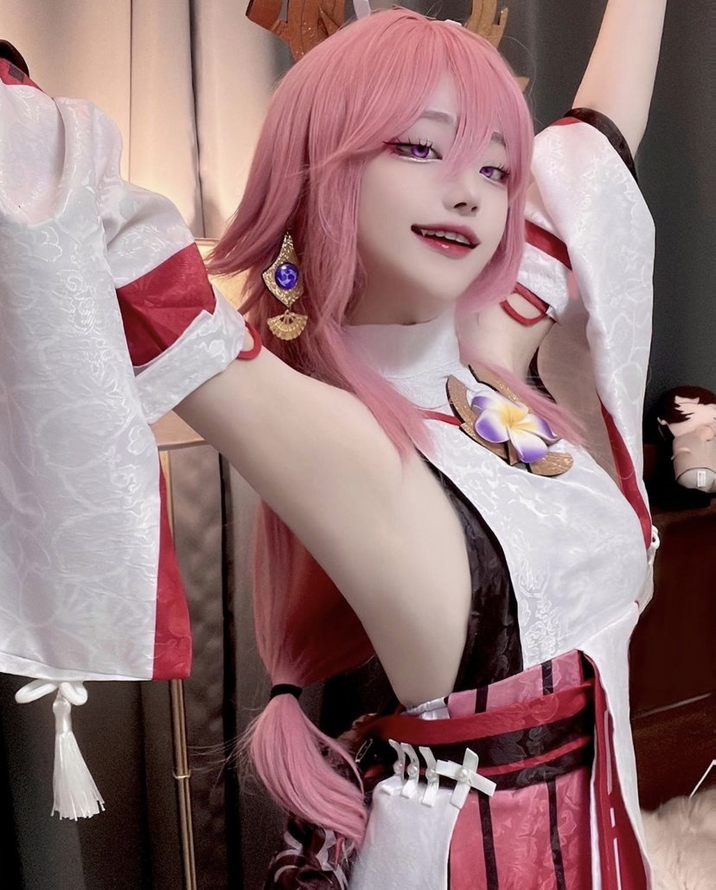 原神八重神子cos#cosplay#  这只狐狸屑不屑?