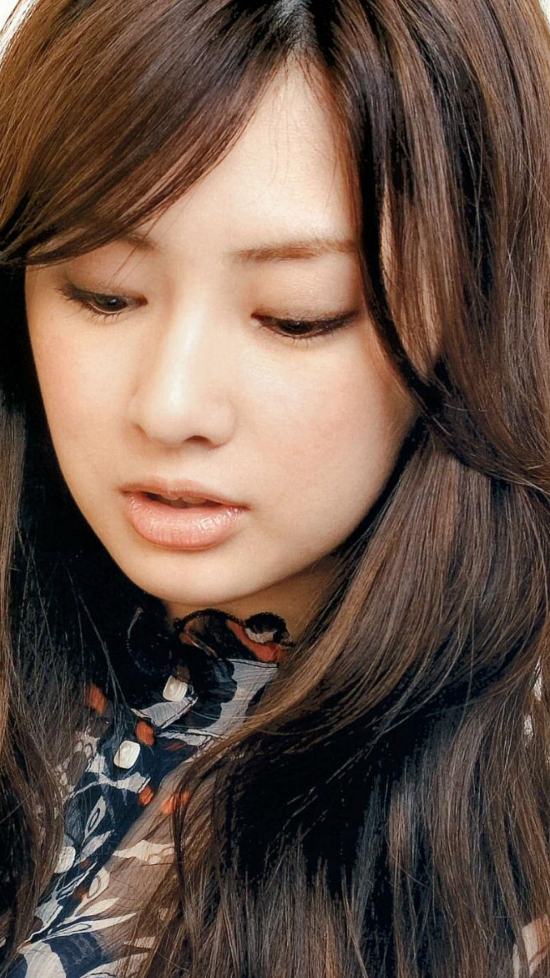 北川景子时尚靓丽写真,这颜值春风十里,都不如你的美