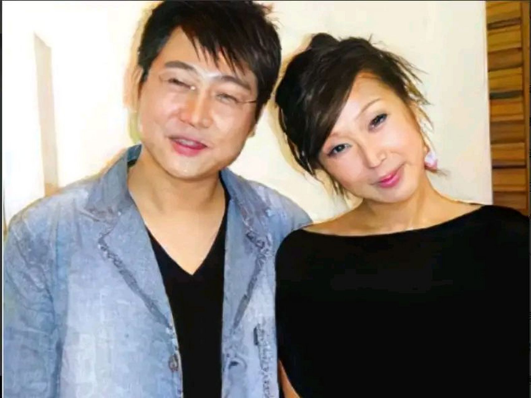 2000年,知名女歌星孙悦的男友居鹏在车库惨遭暗算,伤势过重一命呜呼