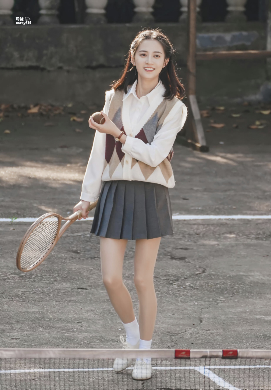陈钰琪  网球少女,这丝袜美腿太鲨我了