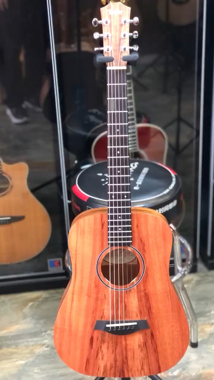 taylor泰莱baby bte koa 34寸相思木电箱旅行民谣吉他