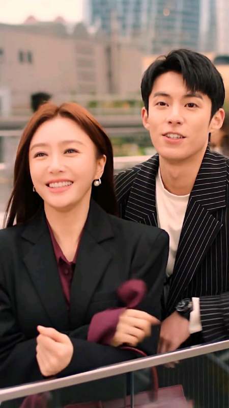 秦岚 42岁搭戏小20岁的小鲜肉,同样显的甜美又娇弱!-度小视