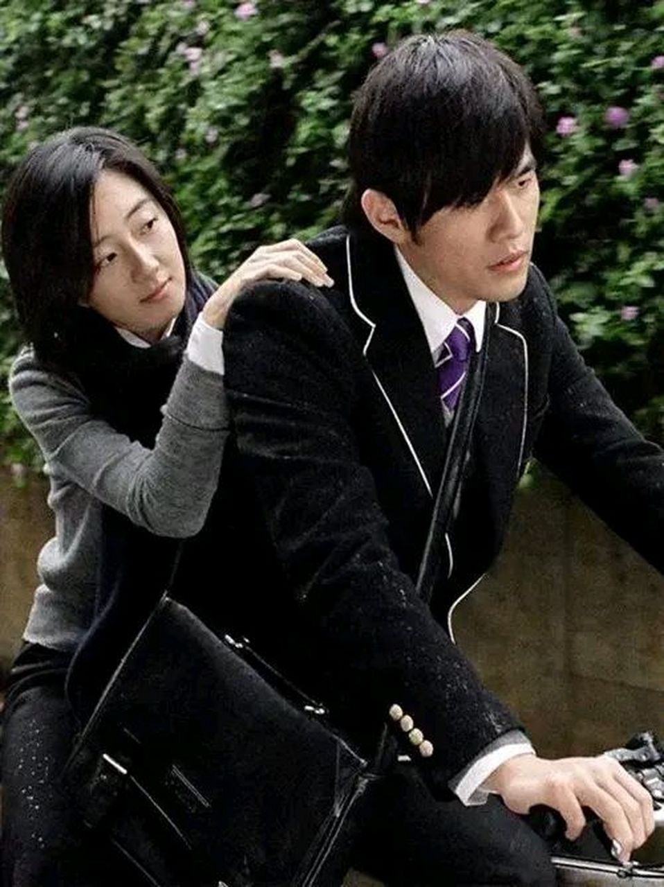 周杰伦自导自演的两部电影,我更喜欢《不能说的秘密》,每年都要看一遍