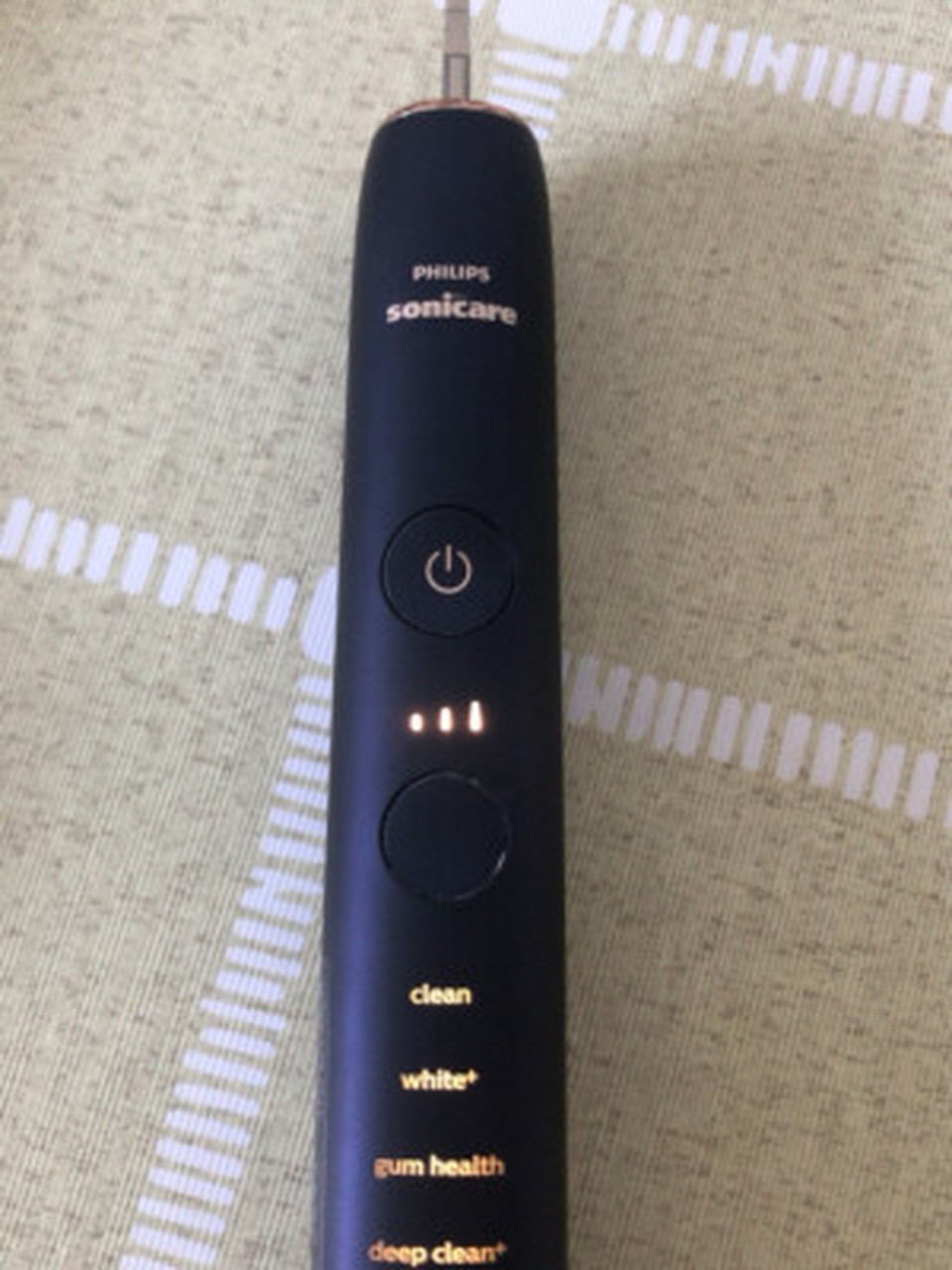 飞利浦牙刷hx9352和9362区别,飞利浦hx6462和hx9352哪个好  飞利浦hx